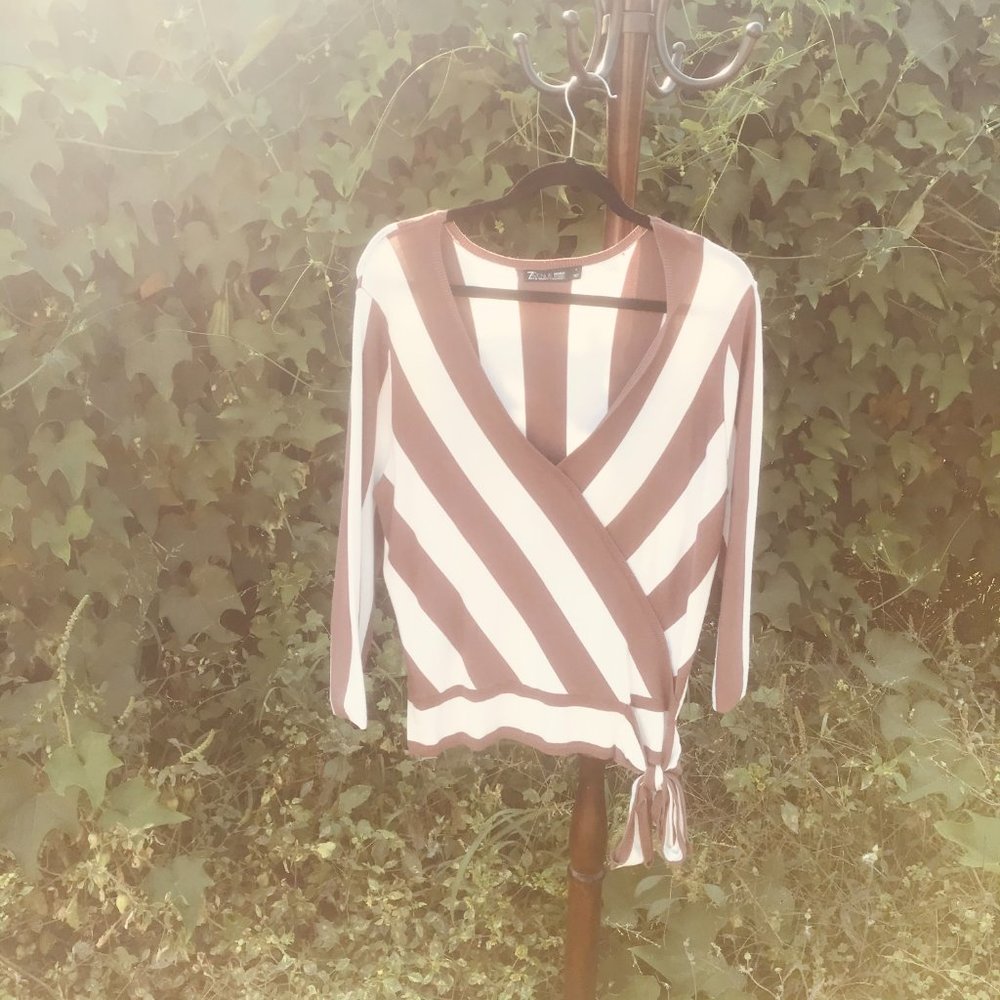 Stripped V Neck Sweater